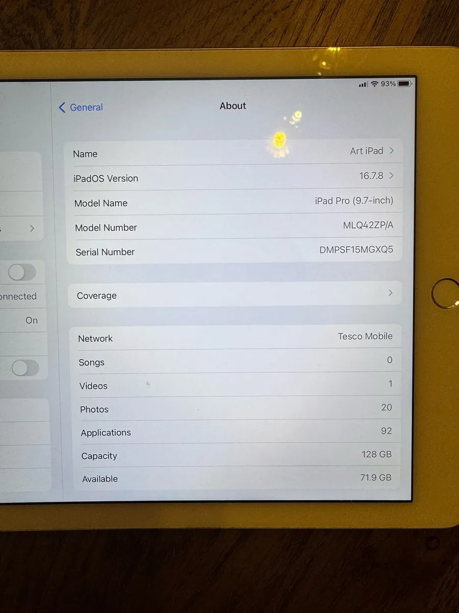 iPad Pro 9.7 Inch 128Gb Wifi GSM Sim (2018) - Image 1