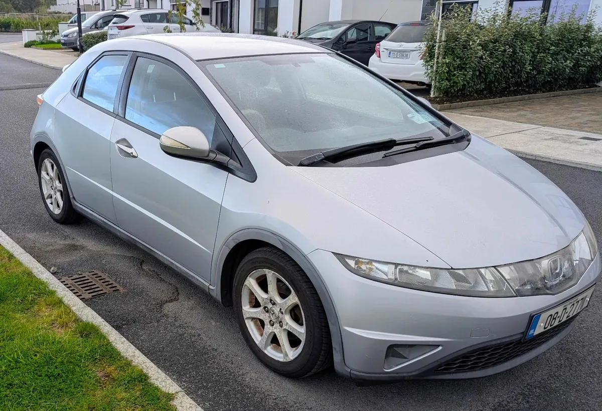 Honda Civic 2008 - Image 1
