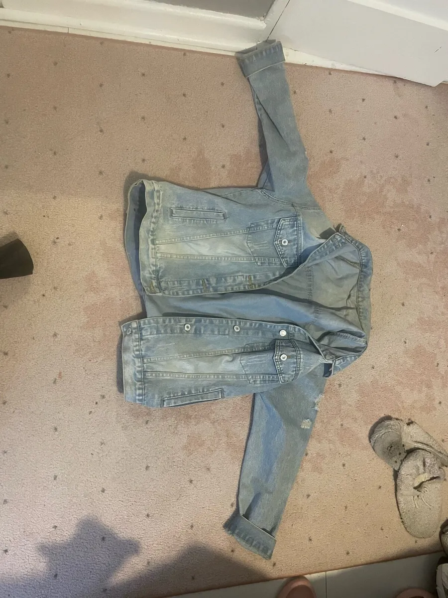 Women’s small denim jacket - Image 1