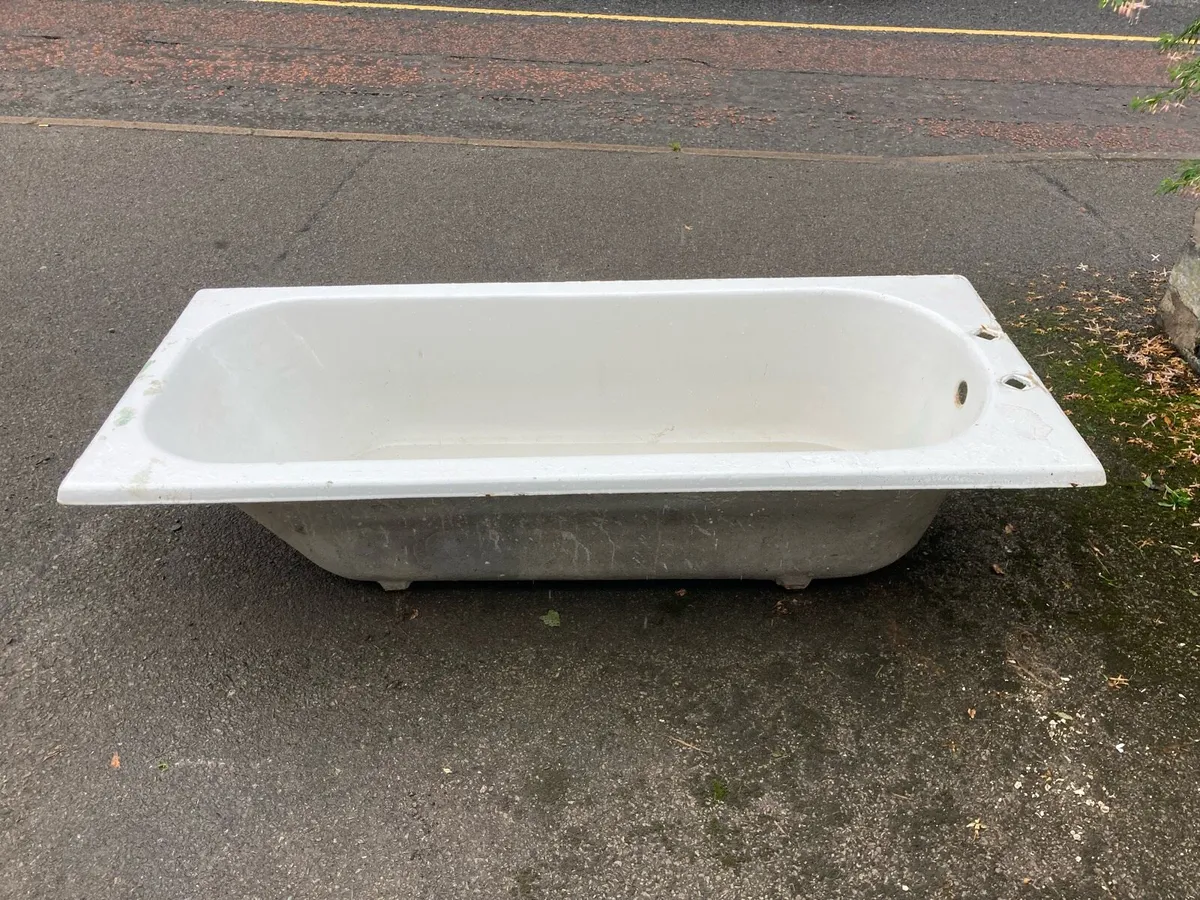 Cast iron vintage bath - Image 3