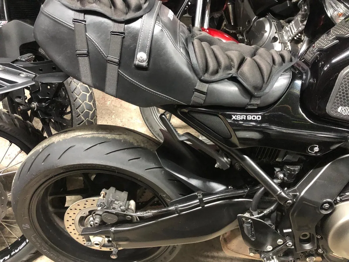 YAMAHA xsr 900 2024 - Image 4