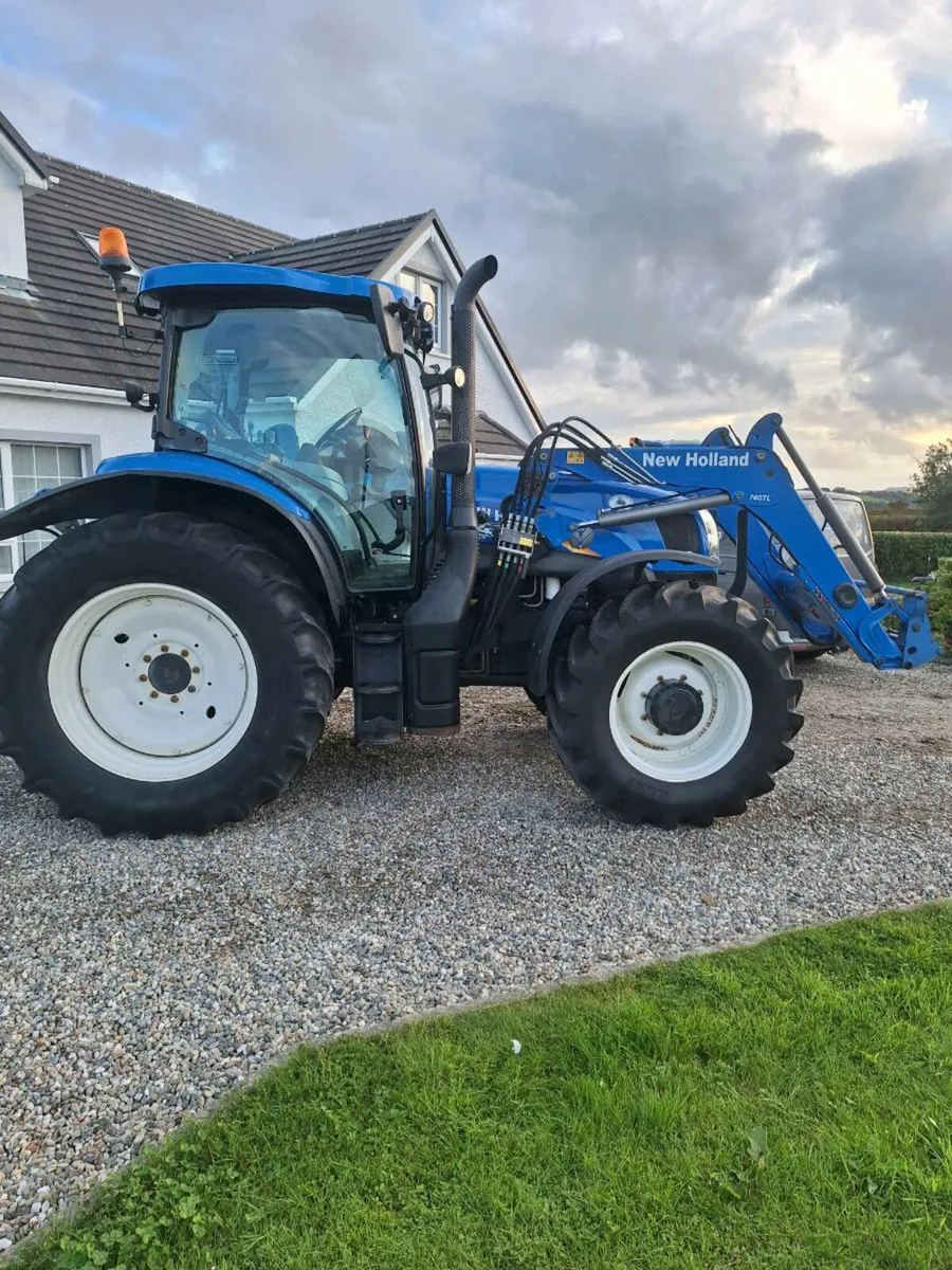 Tractor - Image 3