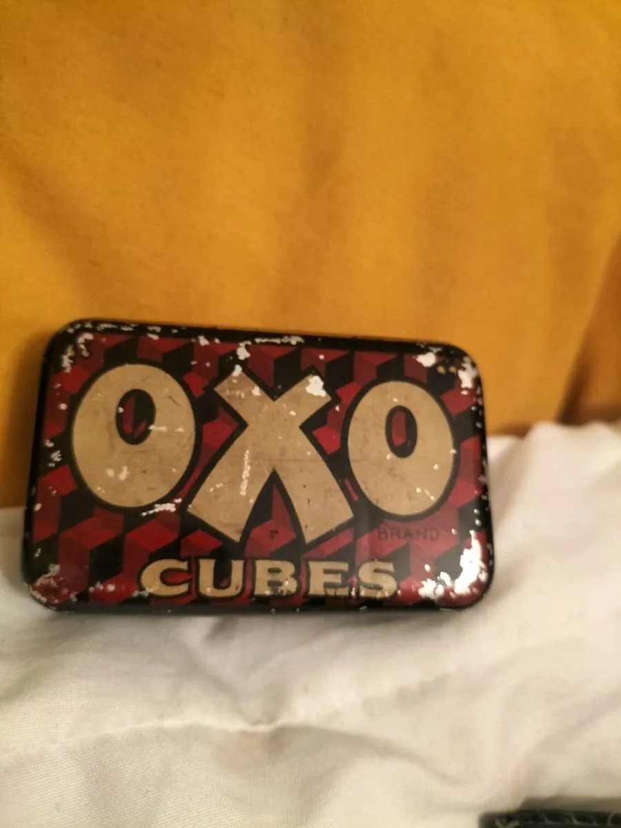 1960S .... VINTAGE... OCXO CUBES . TIN - Image 1