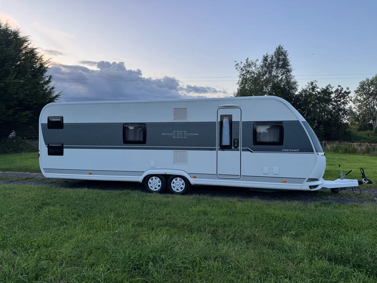 2022 HOBBY Prestige 720 kwfu - Image 1