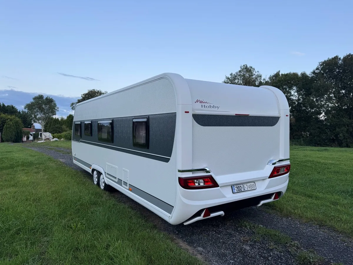 2022 HOBBY Prestige 720 kwfu - Image 2