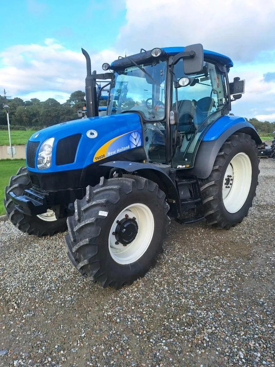 Tractor - Image 2