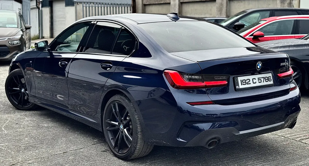 ⚫️BMW 3-Series 2019 M-Sport⚫️ - Image 4