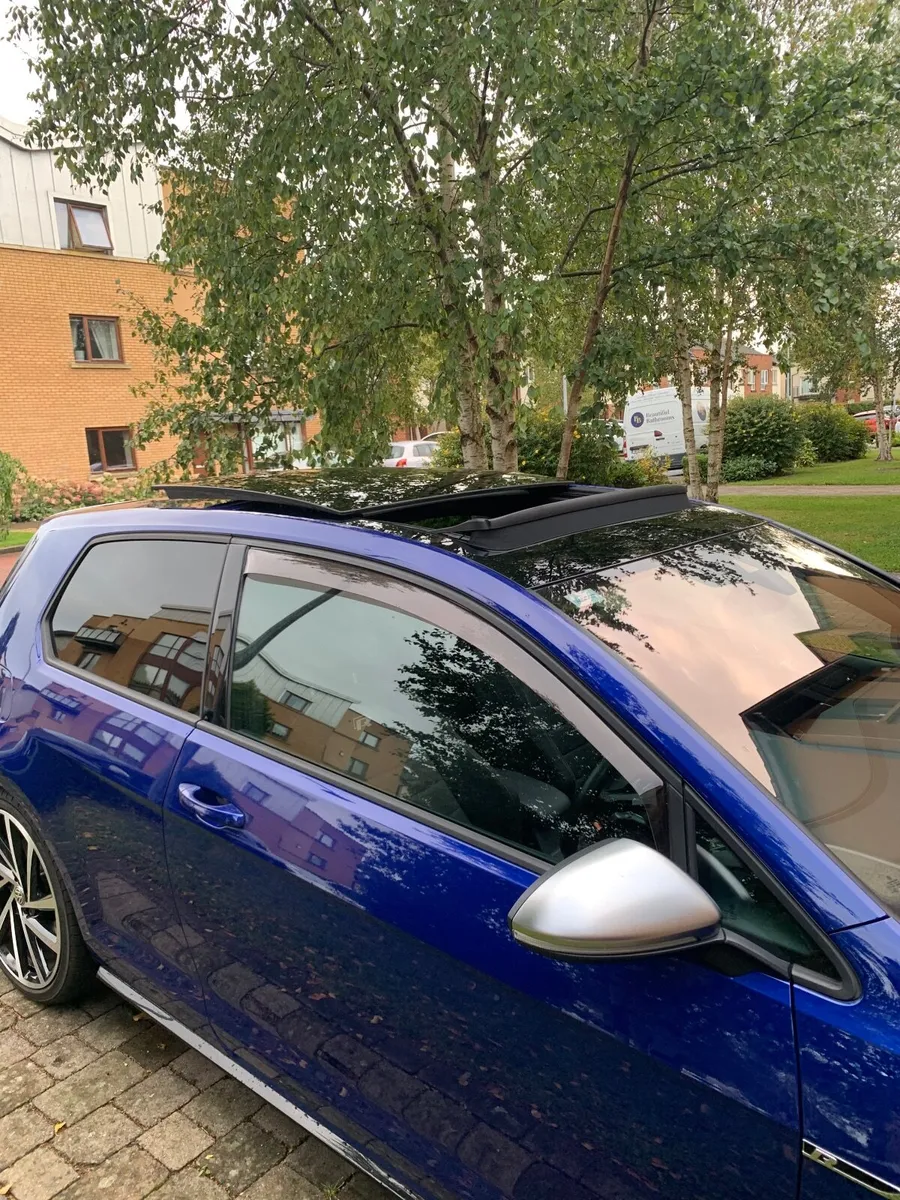 Volkswagen Golf R 3 Door 2019 - Image 2