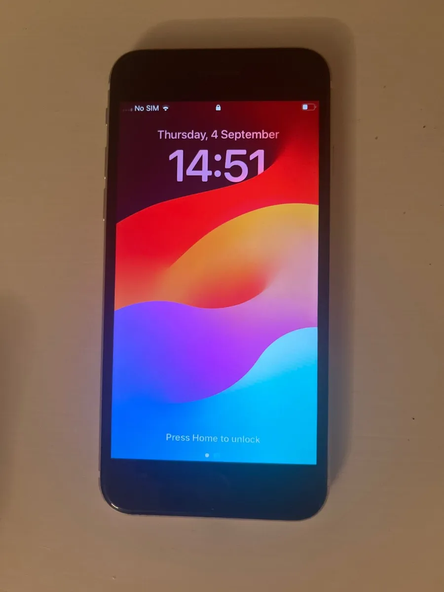 Phone - Image 2