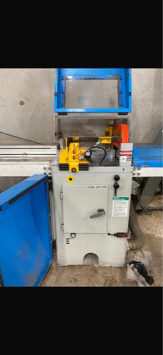 Automatuc crosscut saw. - Image 2
