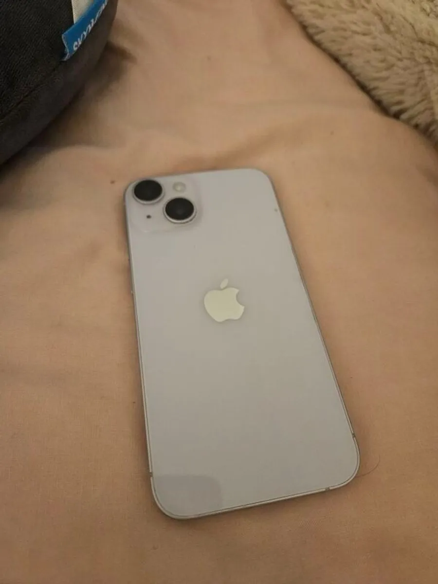 Iphone 15 - Image 2