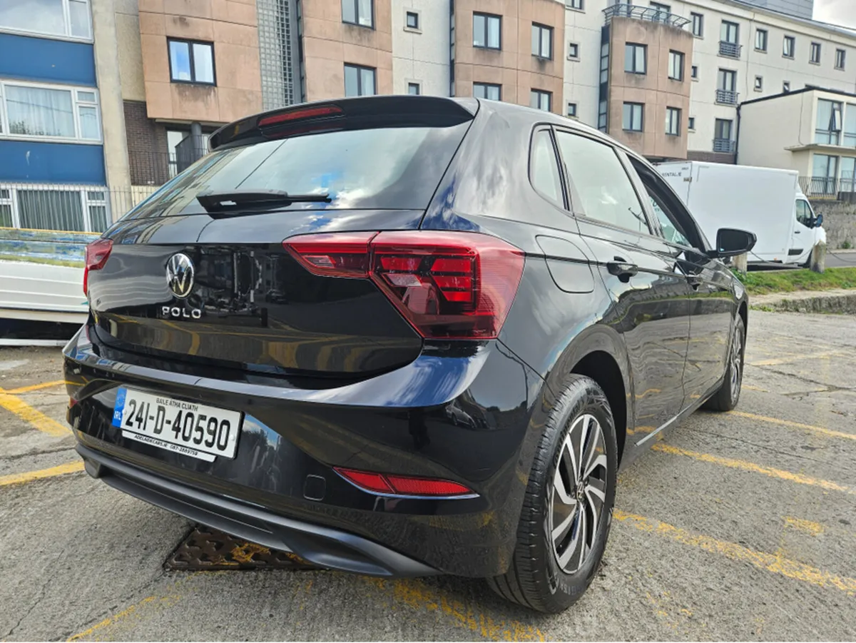 Volkswagen Polo LIFE 1.0 TSI 95BHP MANUAL 5SPEED 5 - Image 4