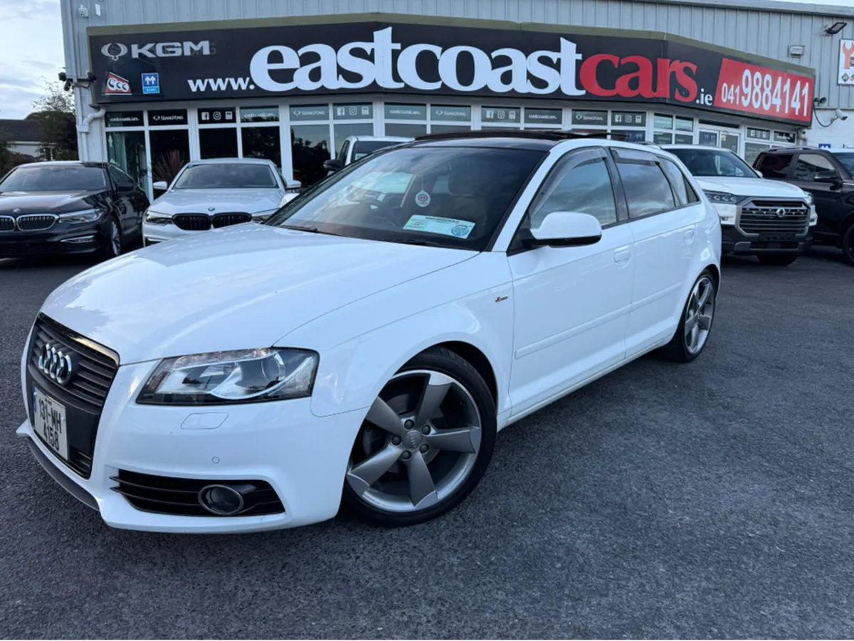 Audi A3 1.4  S-LINE // PANORAMIC SUN ROOF // FRESH - Image 2