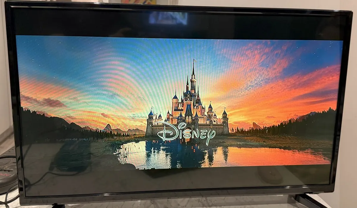 Electriq 32" HD Led Tv Eiq-32ht2 - Image 1