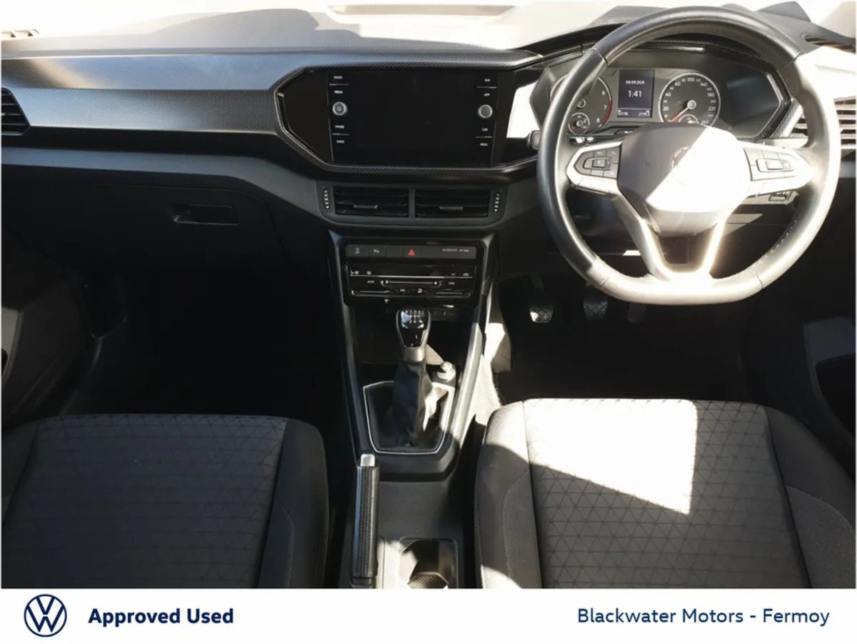 Volkswagen T-Cross 1.0 TSI 95BHP LIFE WITH REAR VI - Image 3