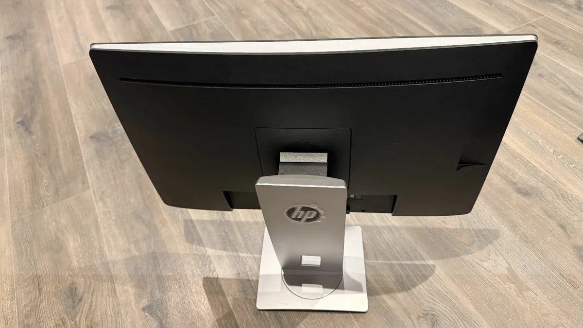 HP E232 23" Computer Screen PC Monitor - Image 4