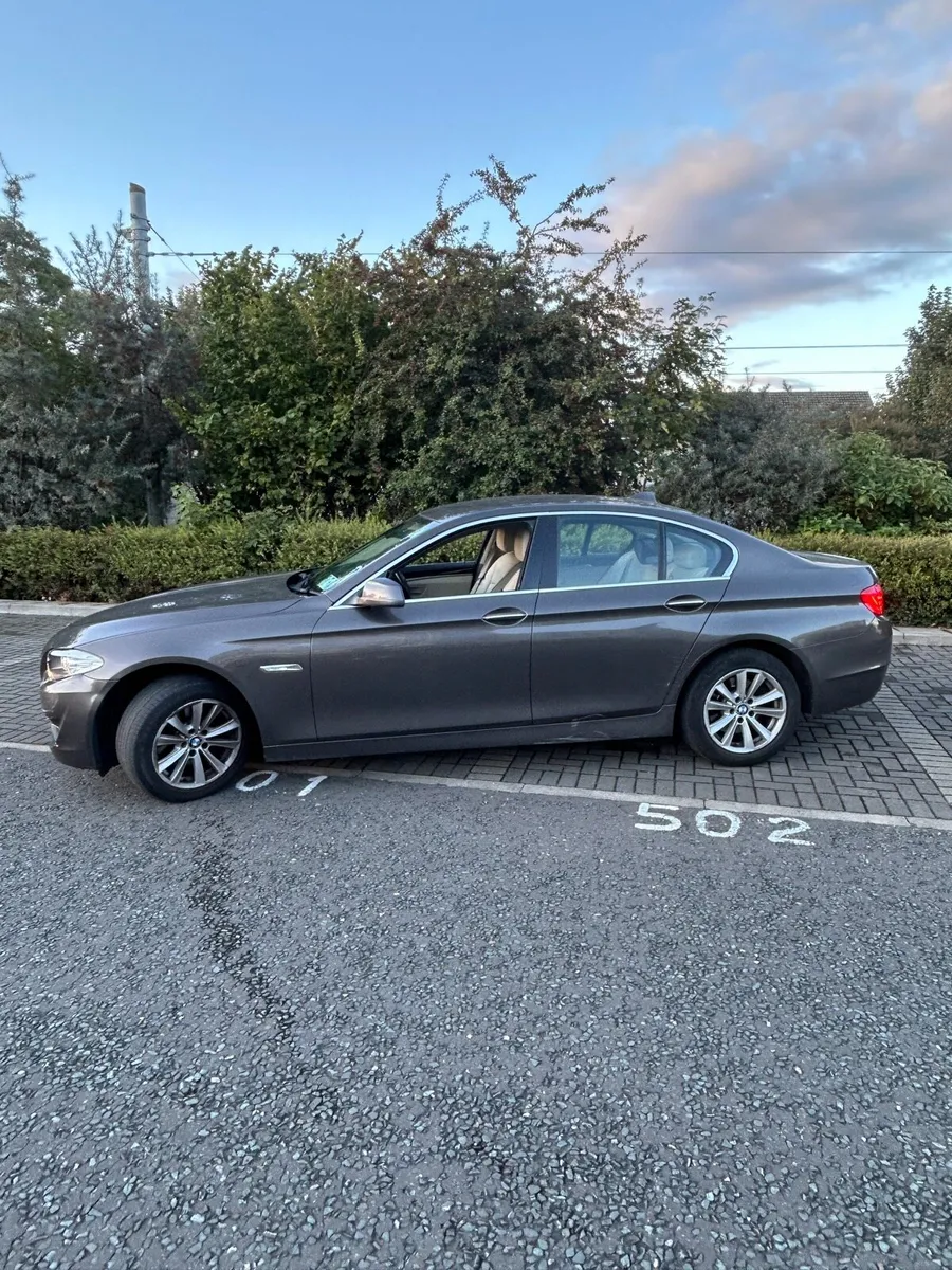 2011 BMW 5-Series SE 2.0 Diesel Automatic Tax07/26 - Image 1