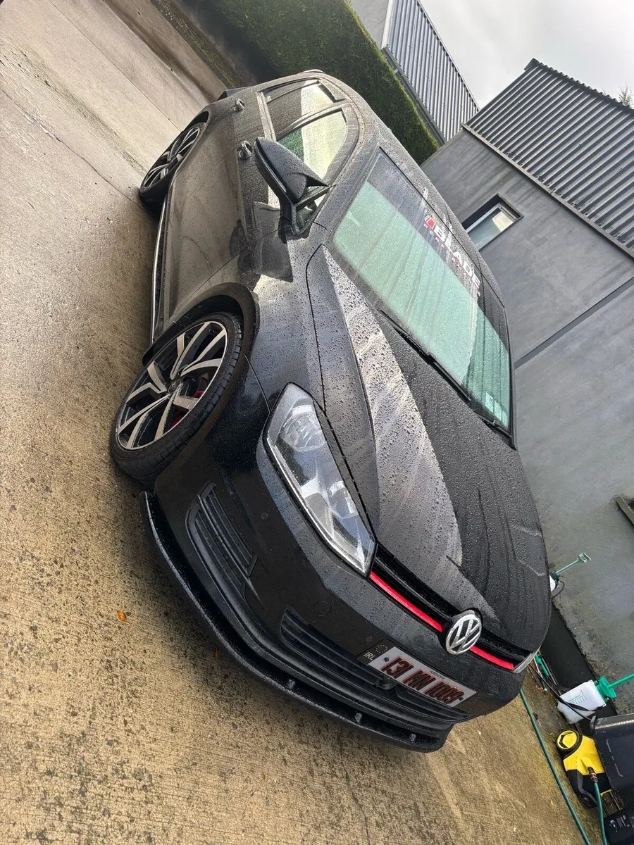 Volkswagen Golf 2013 2L Diesel - Image 1