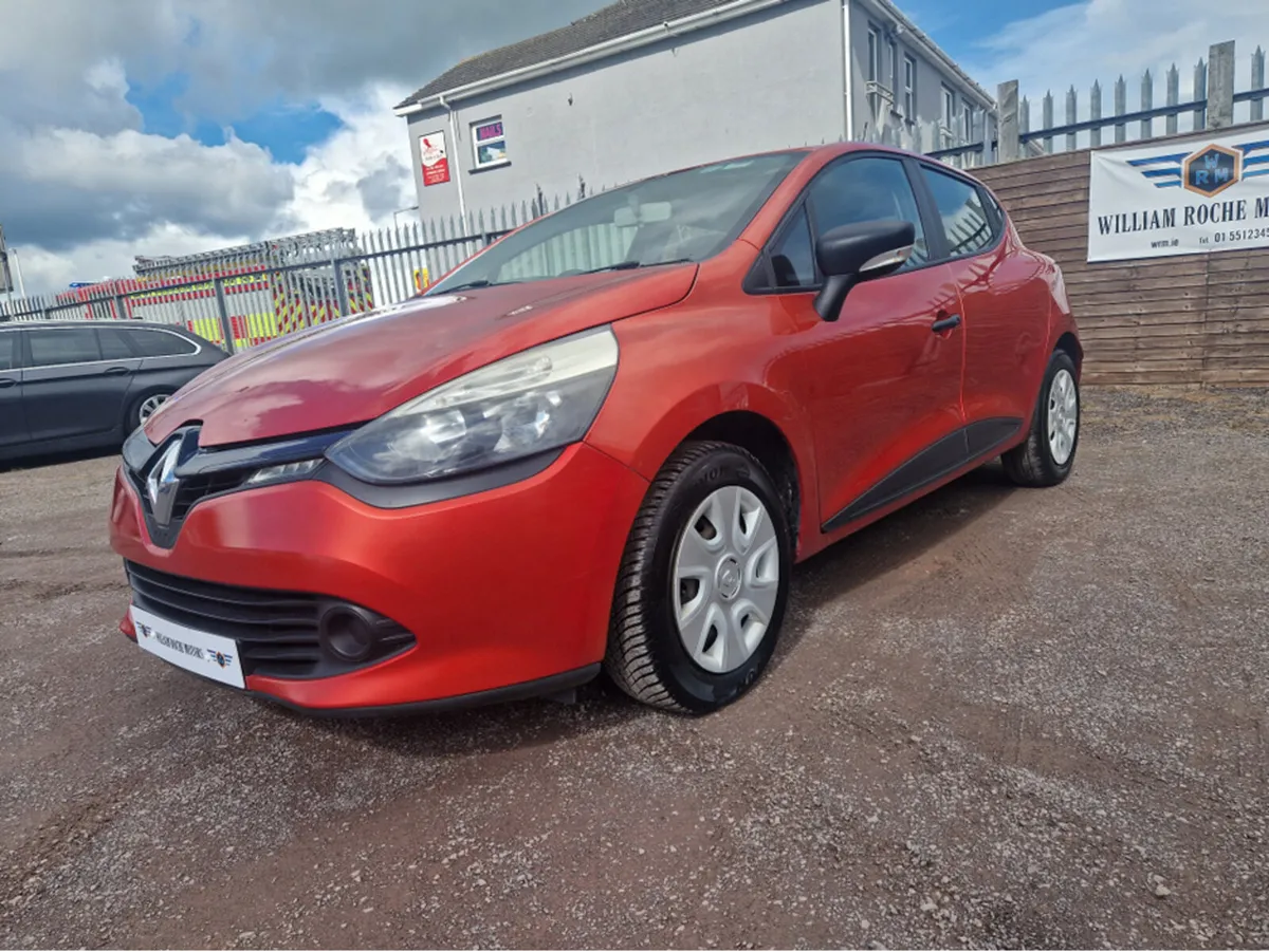 Renault Clio IV EXPRESSION 1.5 DCI 90 4DR - Image 4