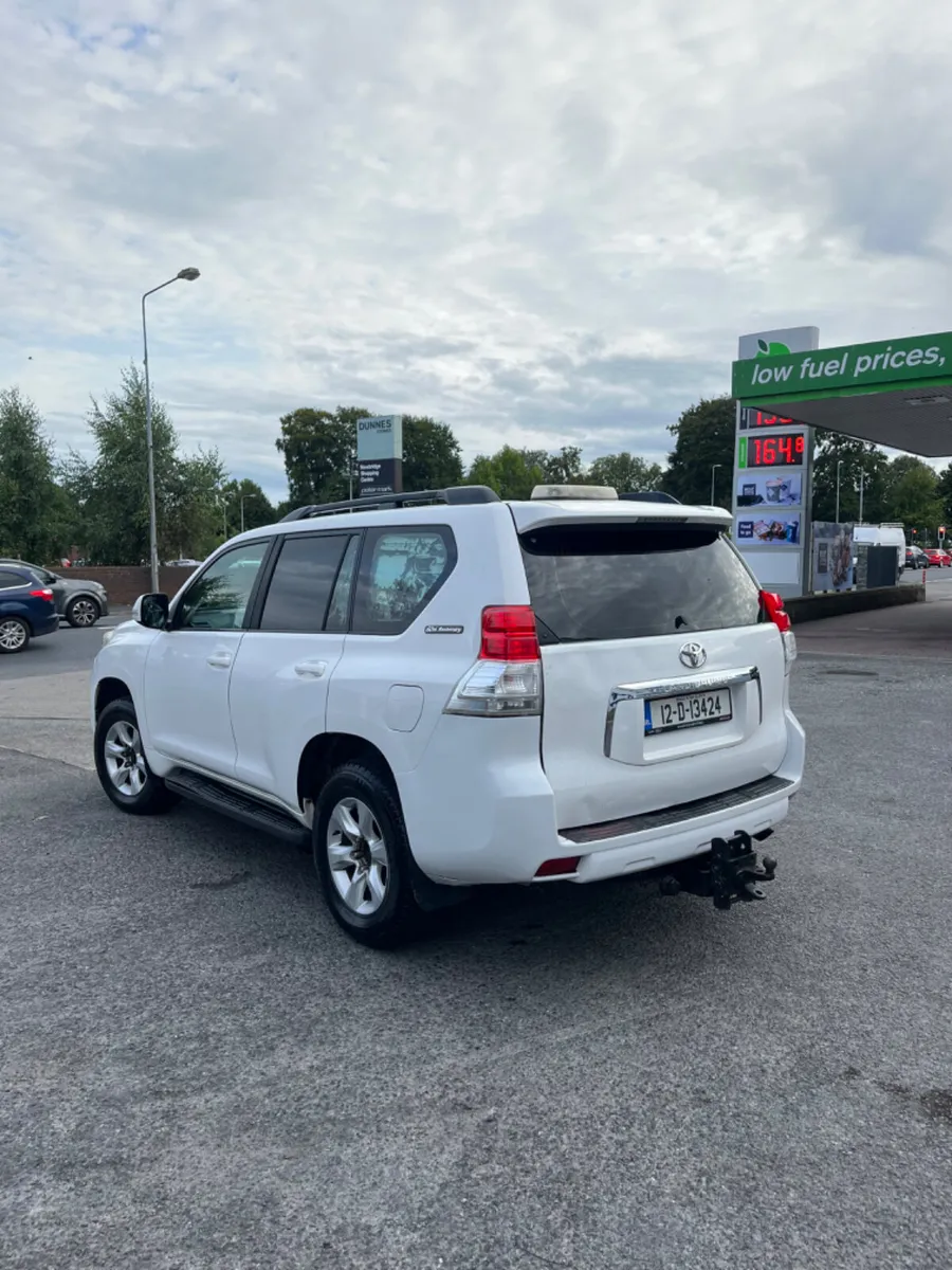 Toyota Land Cruiser 2012 - Image 2