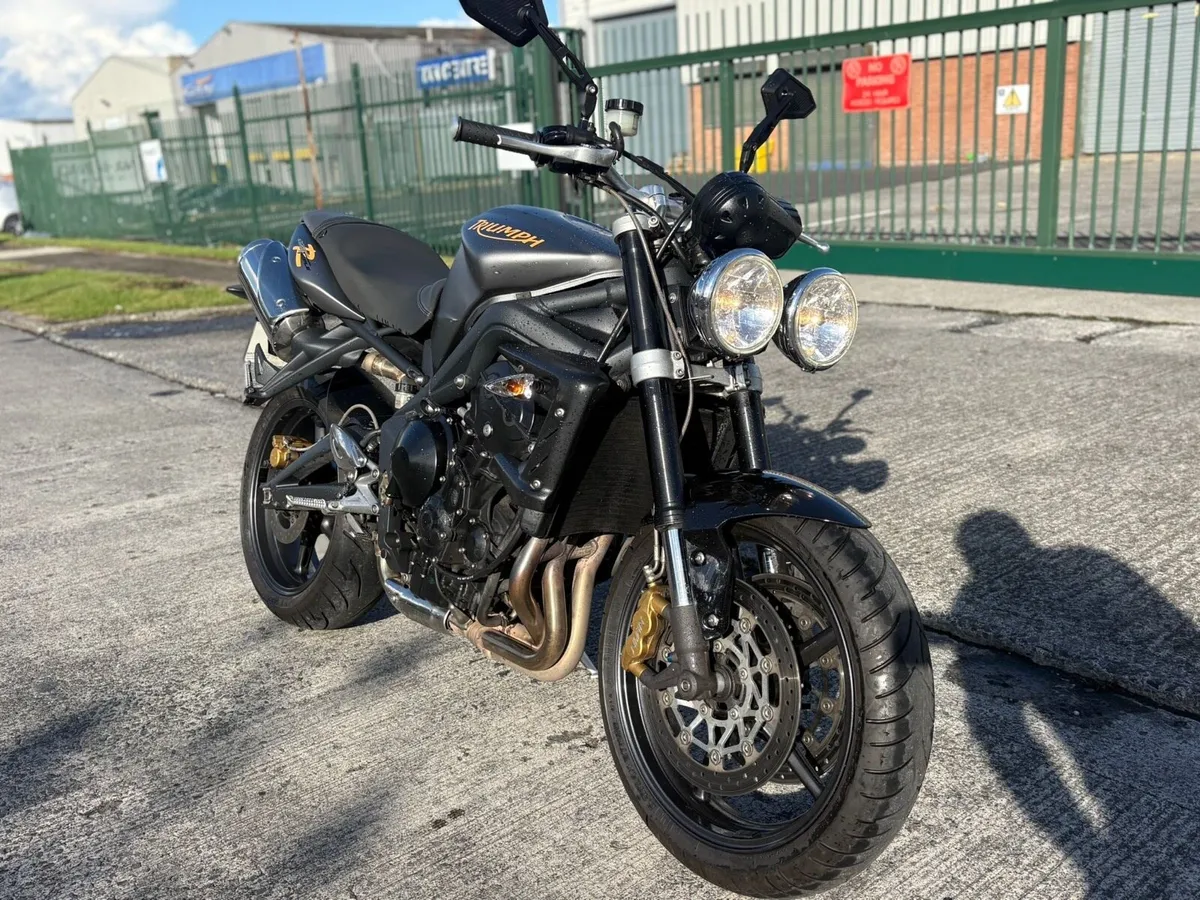 2009 TRIUMPH STREETRIPLE 675 R - Image 2