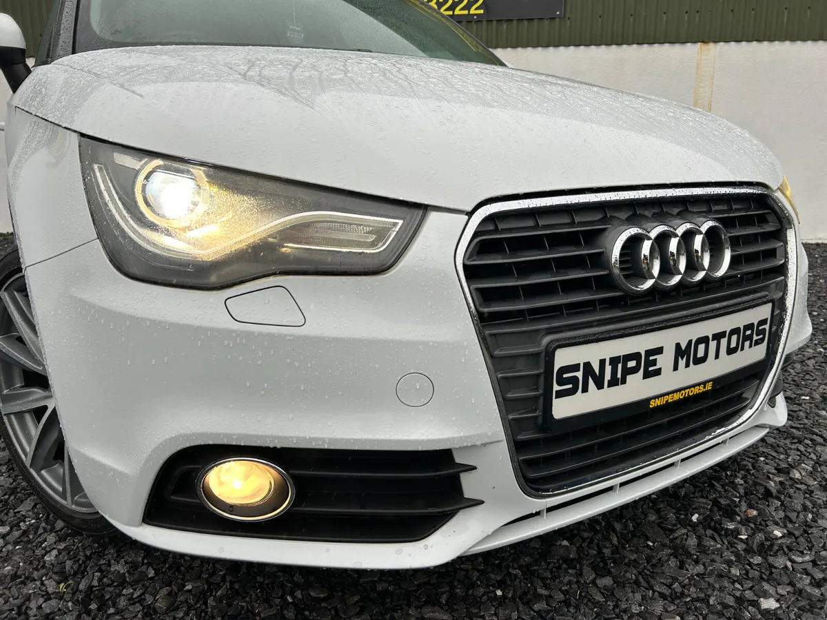 AUDI A1 2015 1.4TFSI PETROL AUTOMATIC - Image 4