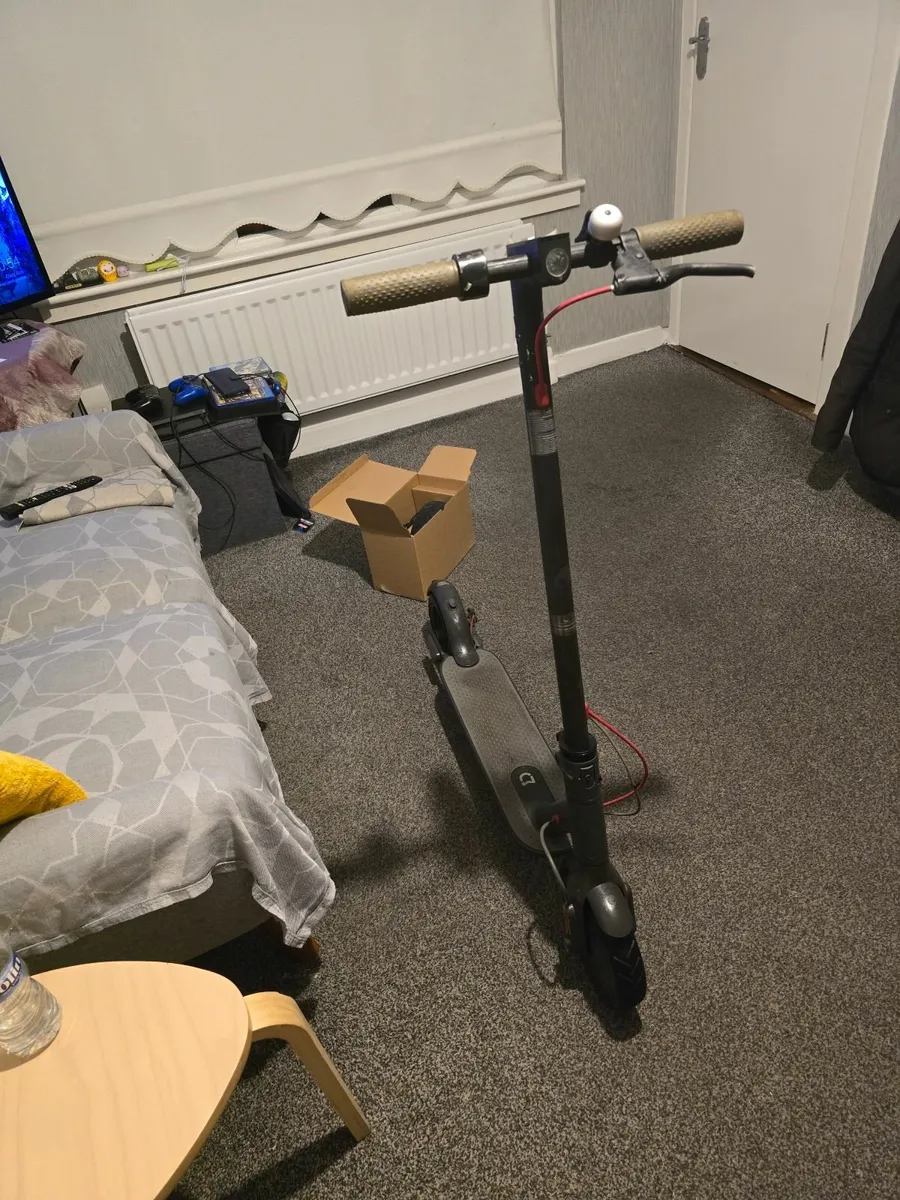 Electric acooter - Image 2