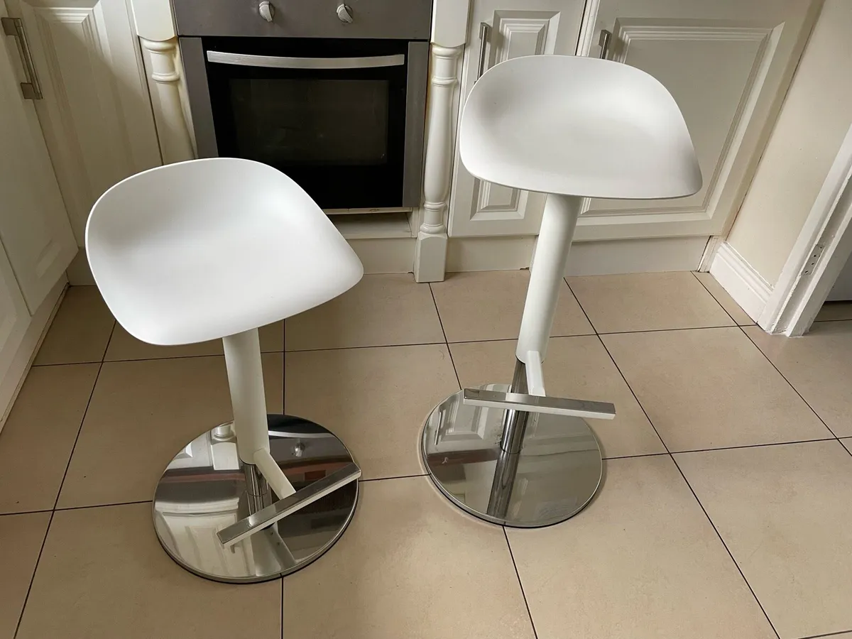 Stools - Image 3