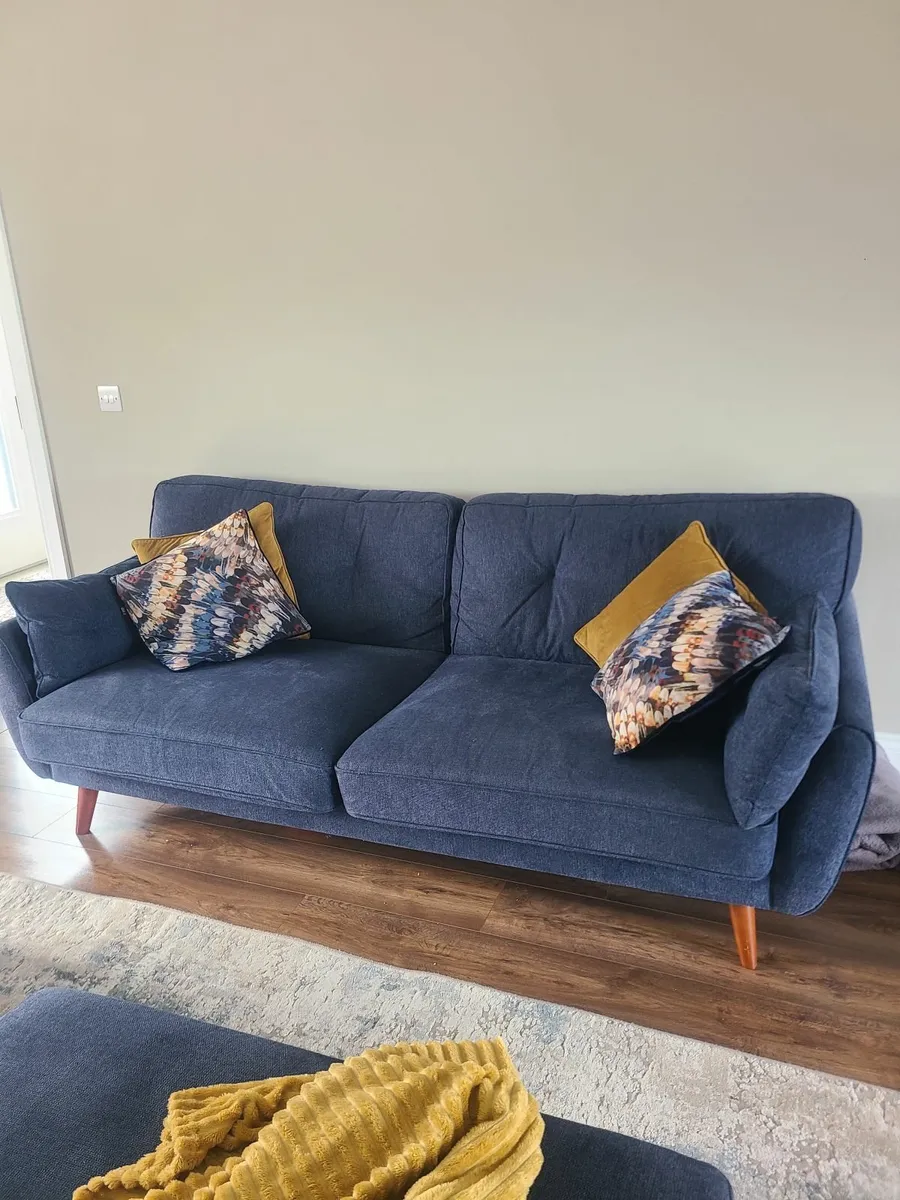 Sofa - Image 4