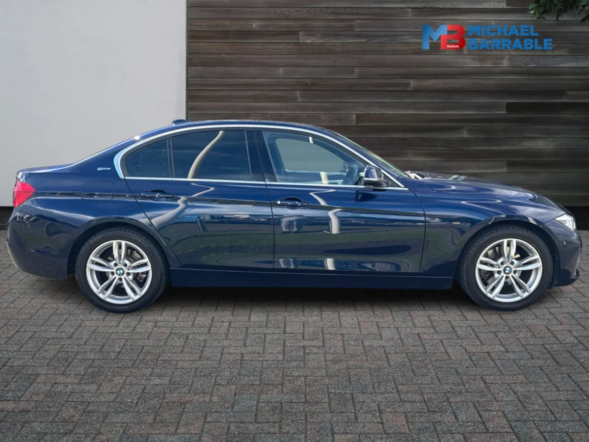 BMW 3-Series 2.0L Petrol Automatic Plug-In Hybrid - Image 4