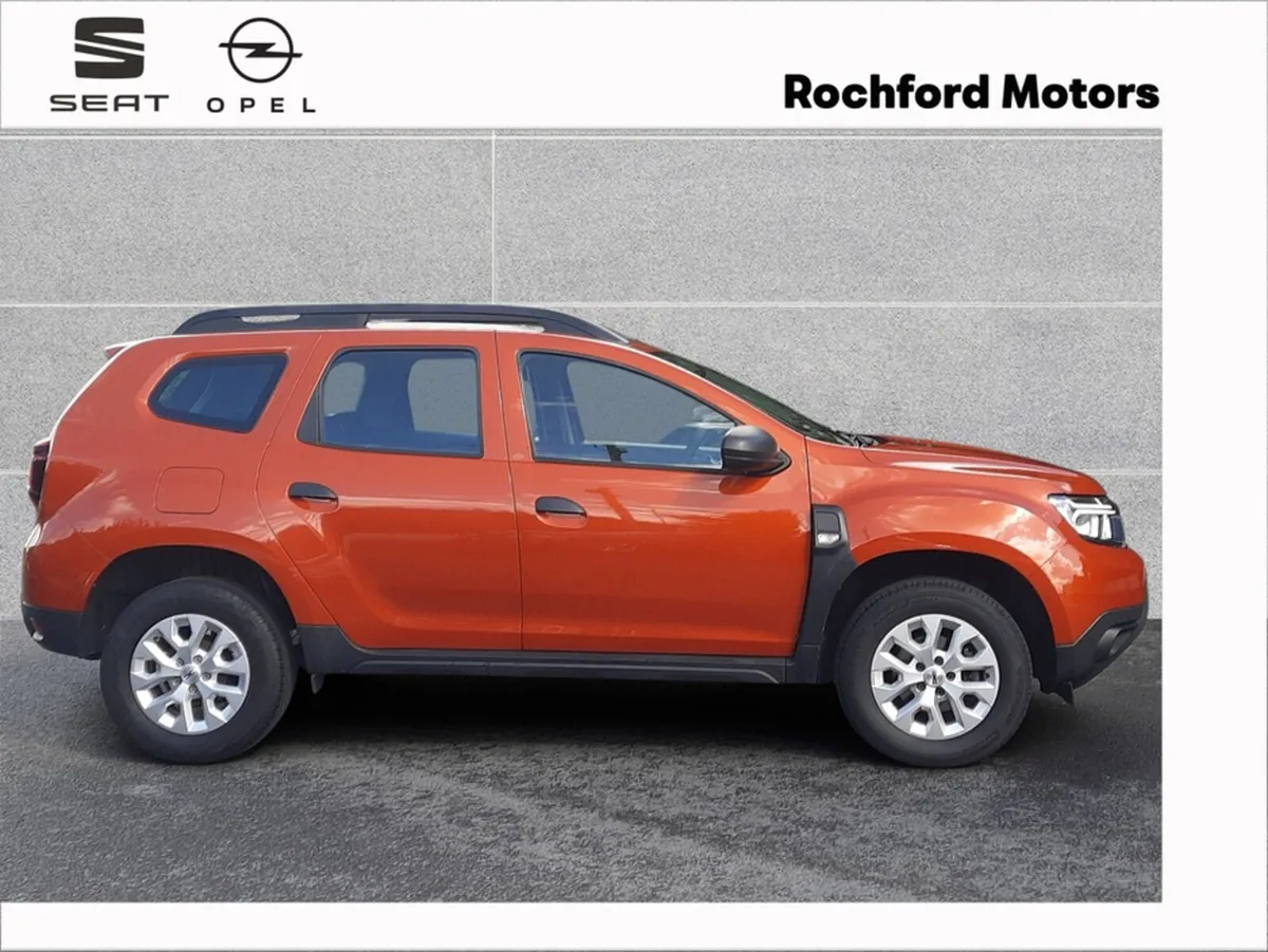 Dacia Duster ***LIKE NEW*** Blue Dci 115 Essential - Image 3