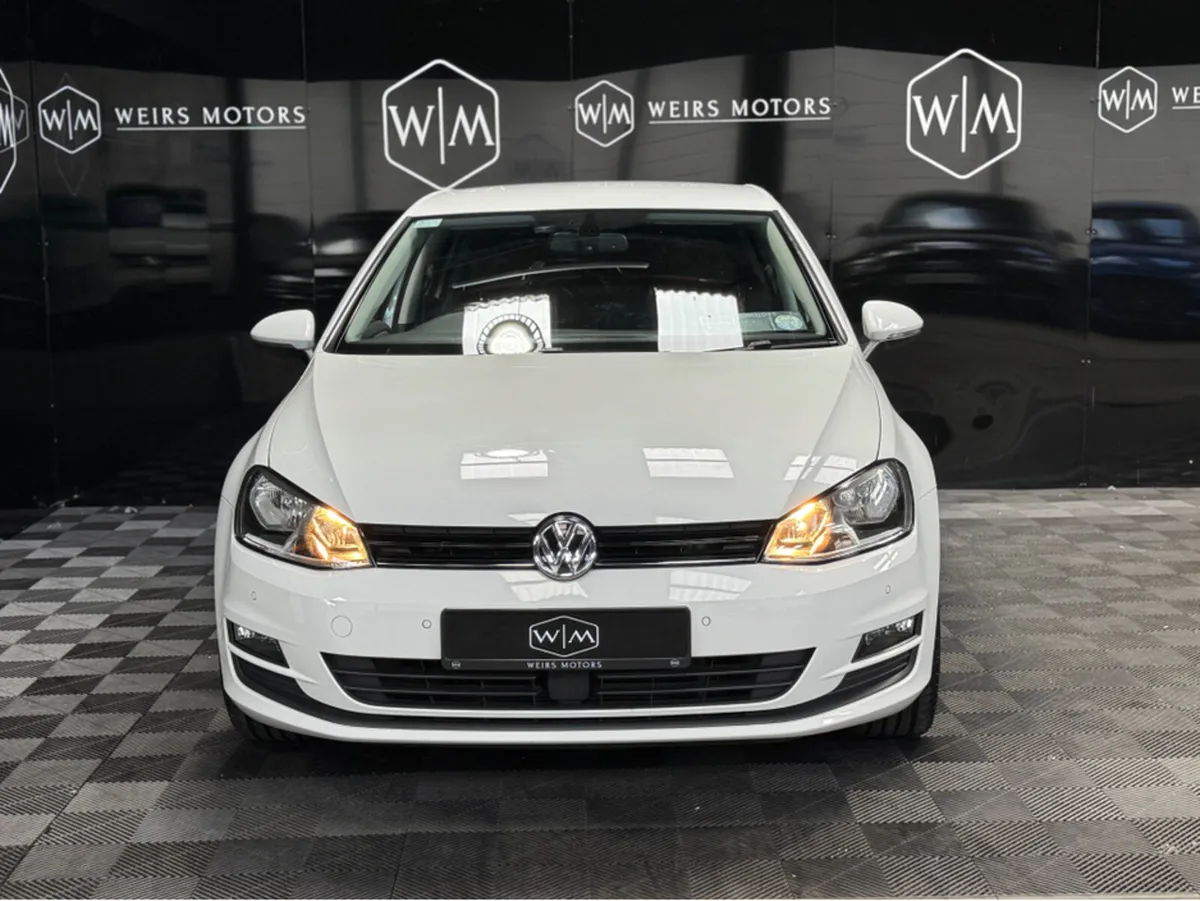 Volkswagen Golf 1.2 TSI MANUAL 6SPEED FWD 5DR 110H - Image 4