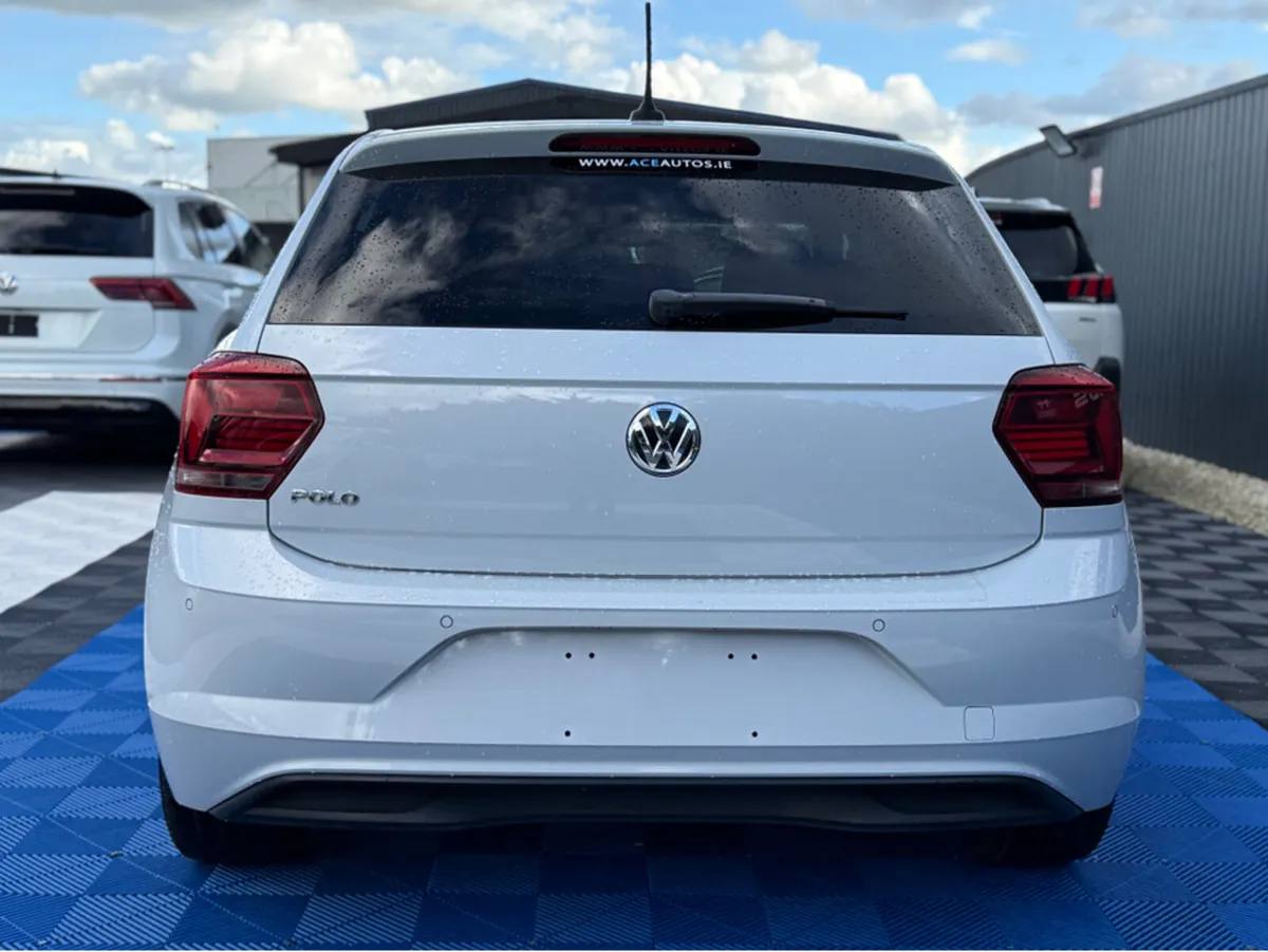 Volkswagen Polo HIGHLINE - 1.0L PETROL - AUTO - 12 - Image 3