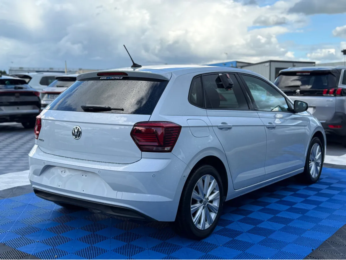 Volkswagen Polo HIGHLINE - 1.0L PETROL - AUTO - 12 - Image 4