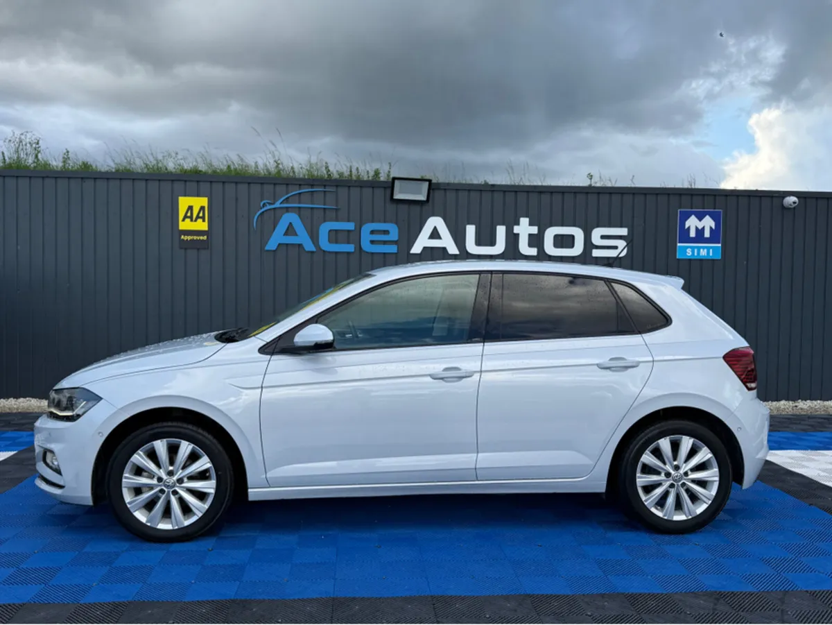 Volkswagen Polo HIGHLINE - 1.0L PETROL - AUTO - 12 - Image 4