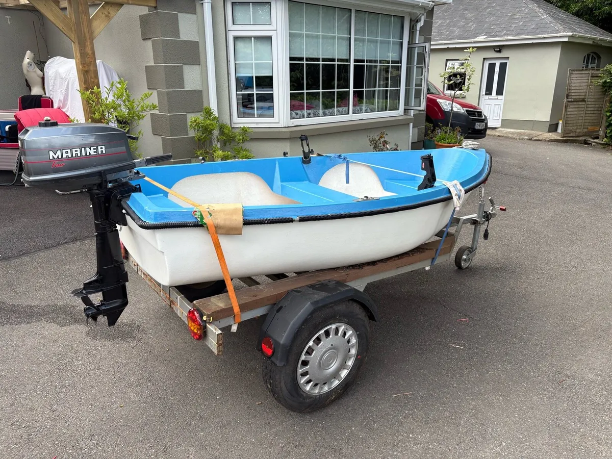 10ft Fishing Boat - Image 1