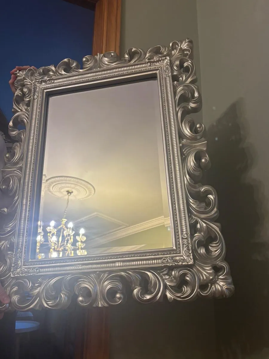 Mirror - Image 1