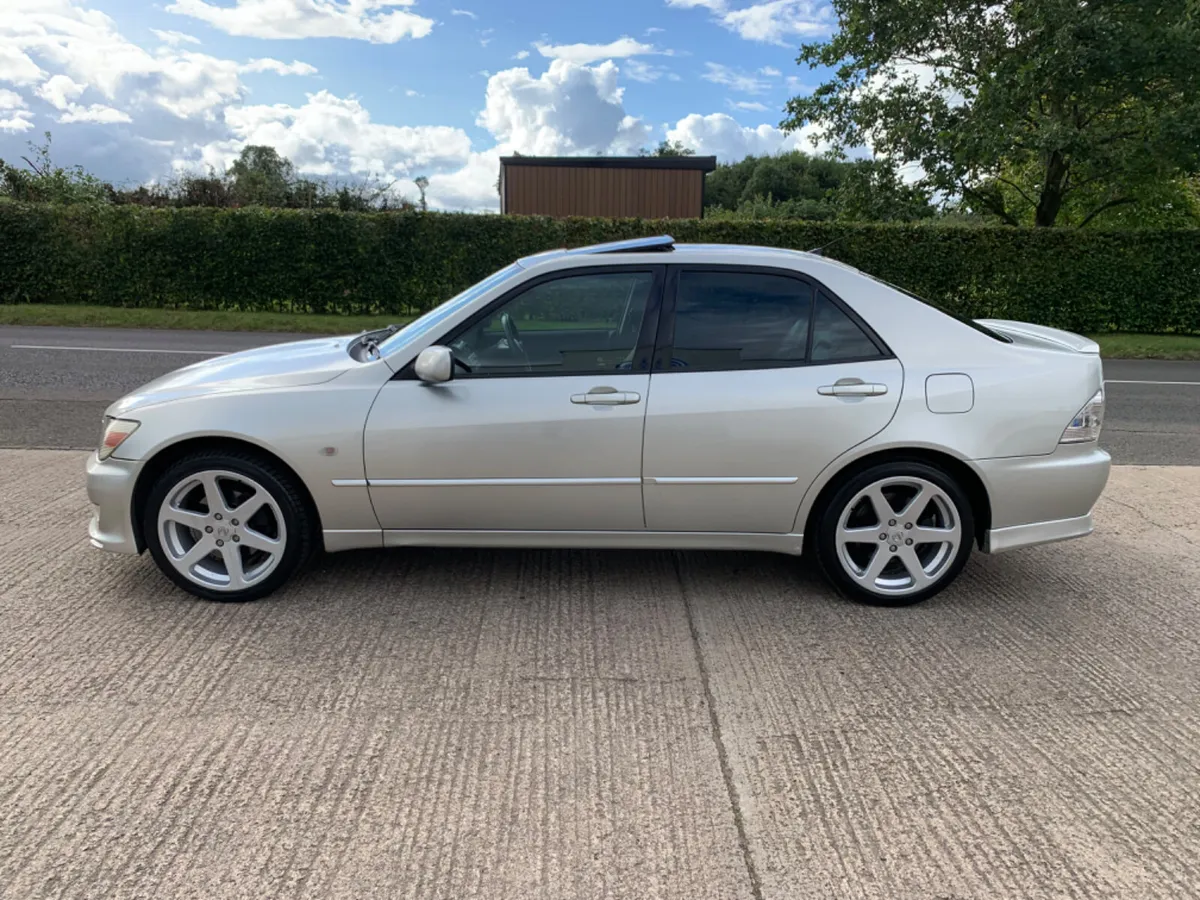 2002 LEXUS IS200 TTE SPORT | LSD | SUNROOF - Image 2