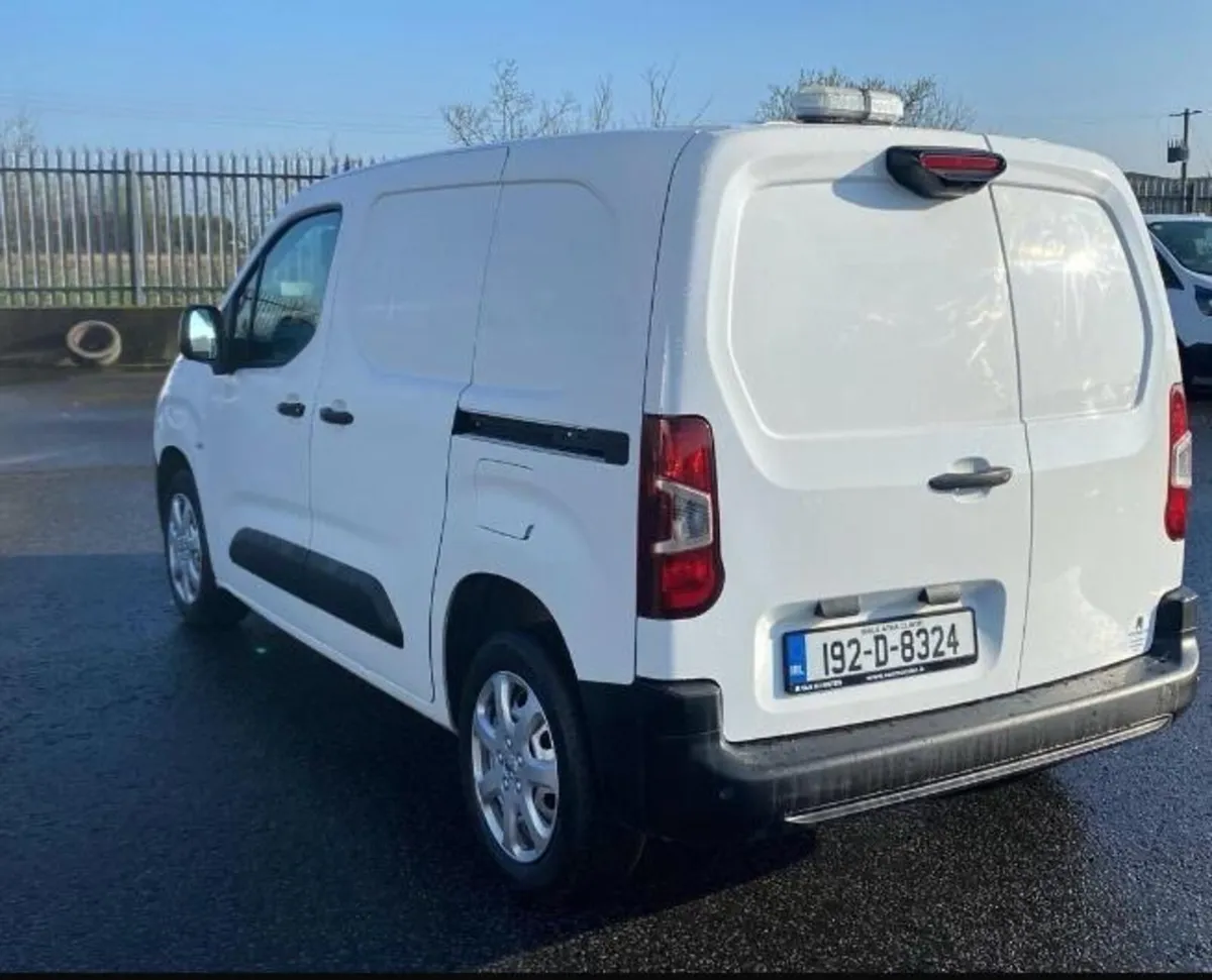 Peugeot Partner - Image 2