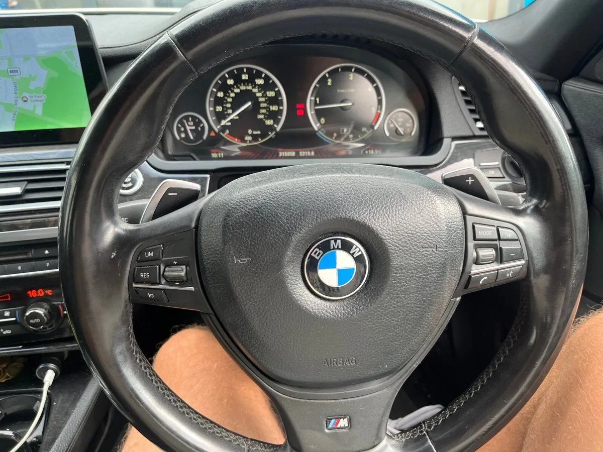 BMW 7-Series 2011 swap for classic - Image 4