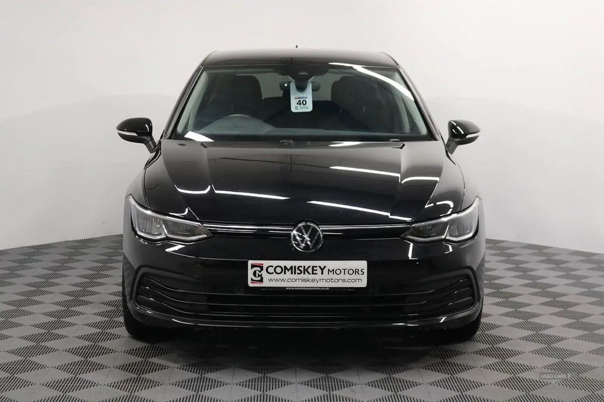 Volkswagen Golf TDI Life - Image 2