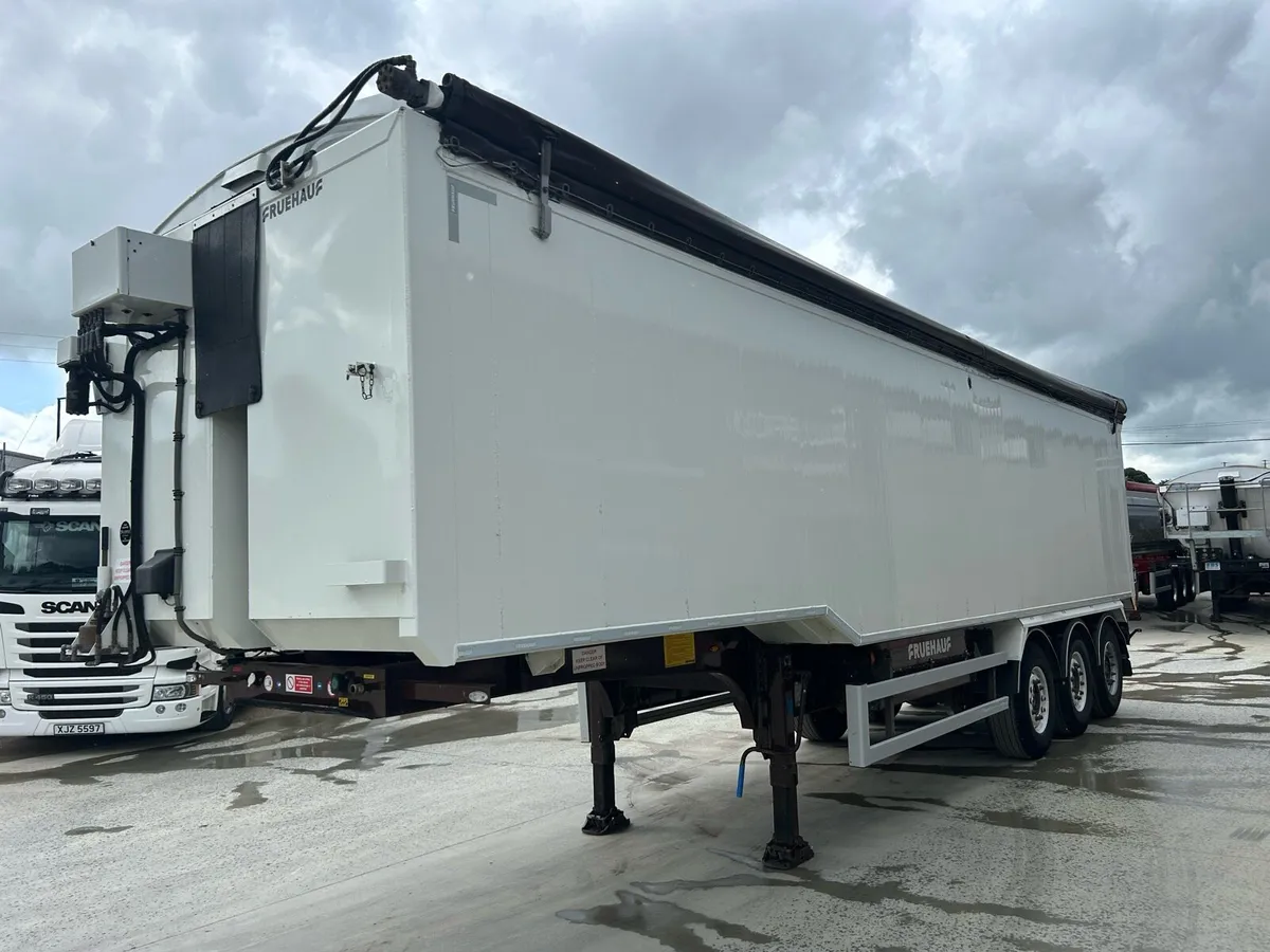 72 Cubic Yard Fruehauf - Image 2