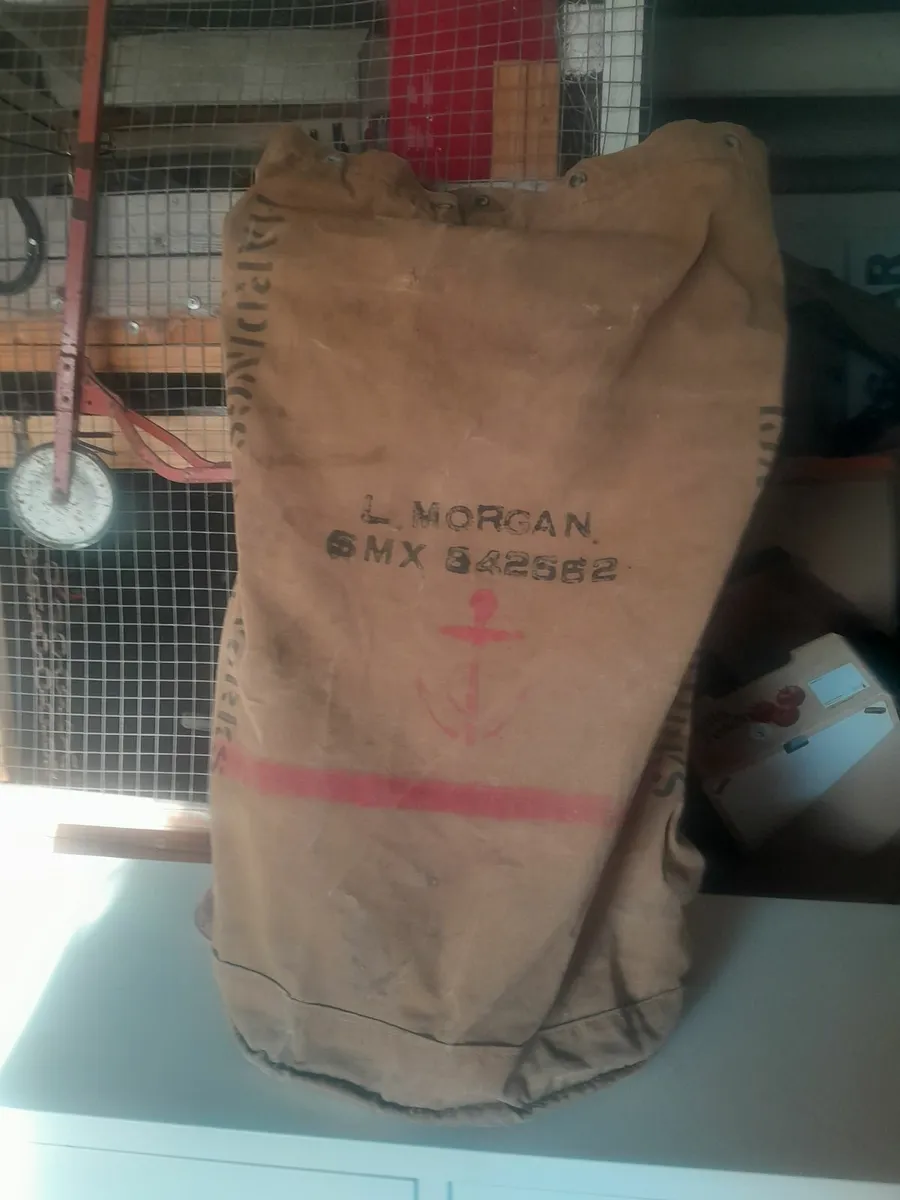 Vintage canvas  kit bag - Image 2