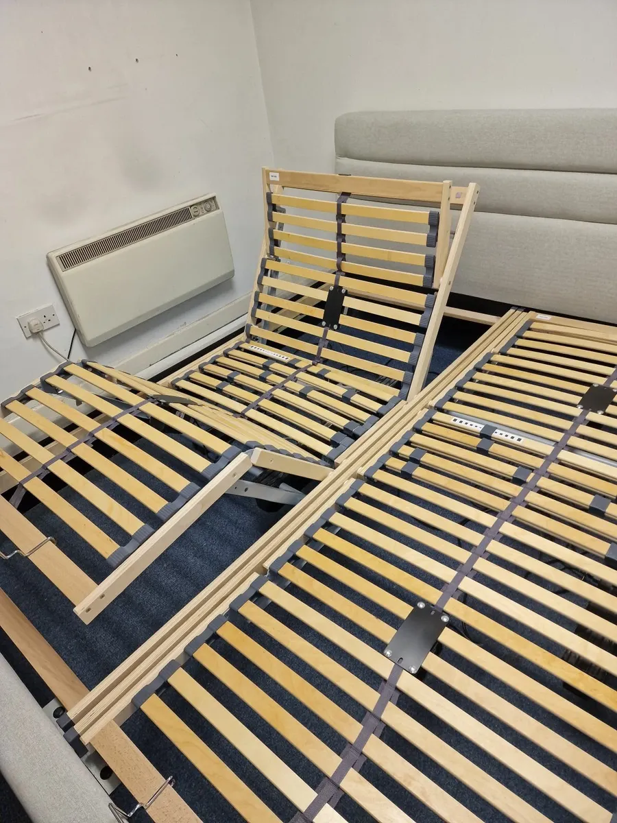 TEMPUR 6ft adjustable - massage bed - Image 3