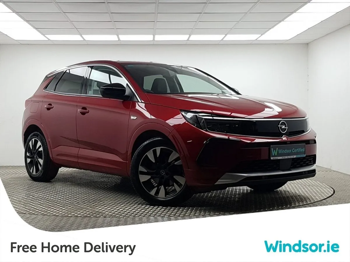 Opel Grandland Elegance 1.2 130 bhp 6 Speed Petrol - Image 1