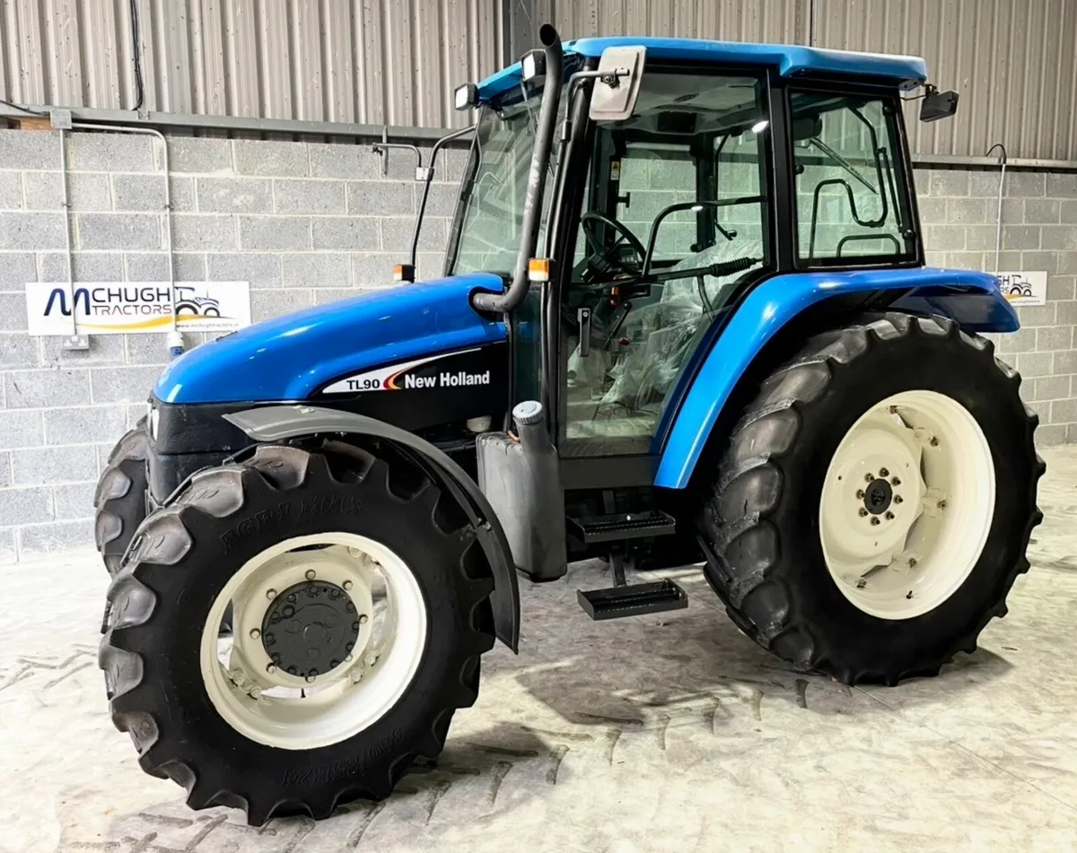 NEW HOLLAND TL90 **Manual Shuttle** - Image 1
