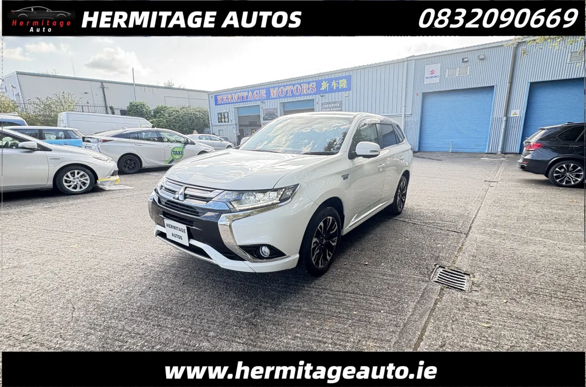 Mitsubishi Outlander 2.0 Hybrid Plug in 2016 - Image 1