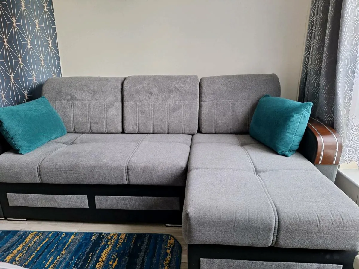 Corner sofa bed - Image 1