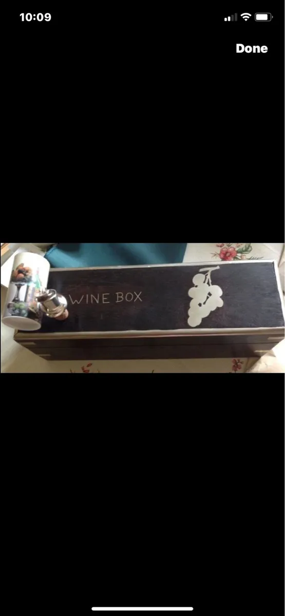 Unique Timber Wine Box - Image 1