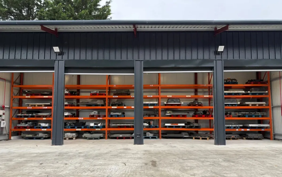 Hybrid Batteries & EV Electric Batteries - Image 1